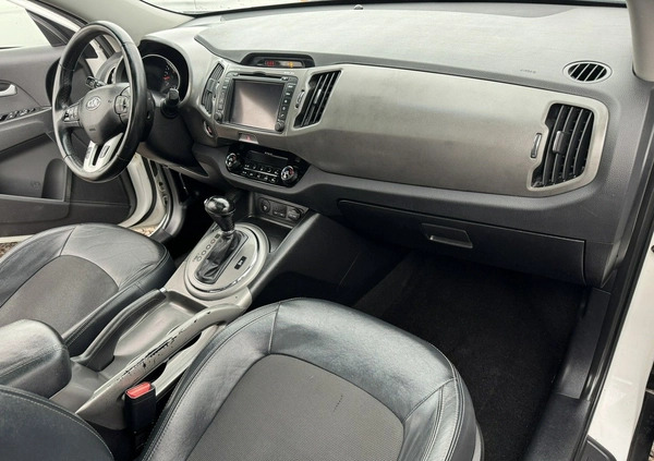 Kia Sportage cena 49900 przebieg: 162000, rok produkcji 2015 z Lubartów małe 67